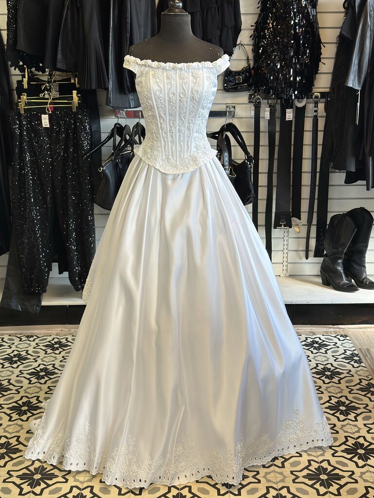 Vintage Ivory Satin and Pearl Off Shoulder Bridal Gown 2