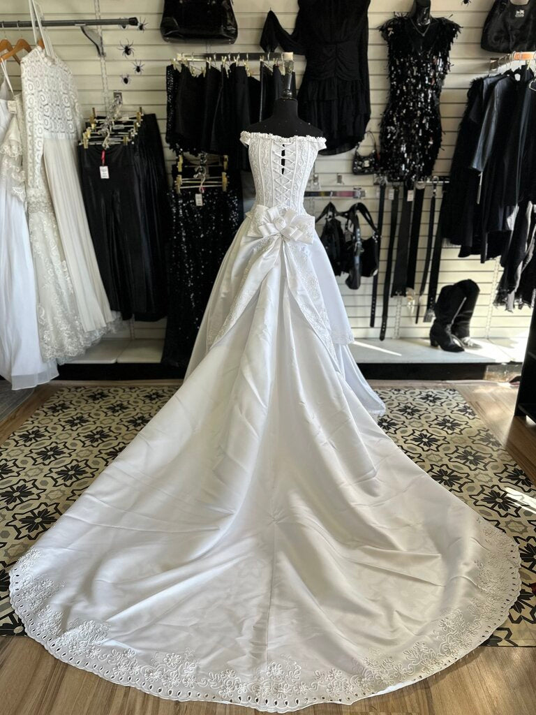 Vintage Ivory Satin and Pearl Off Shoulder Bridal Gown 2