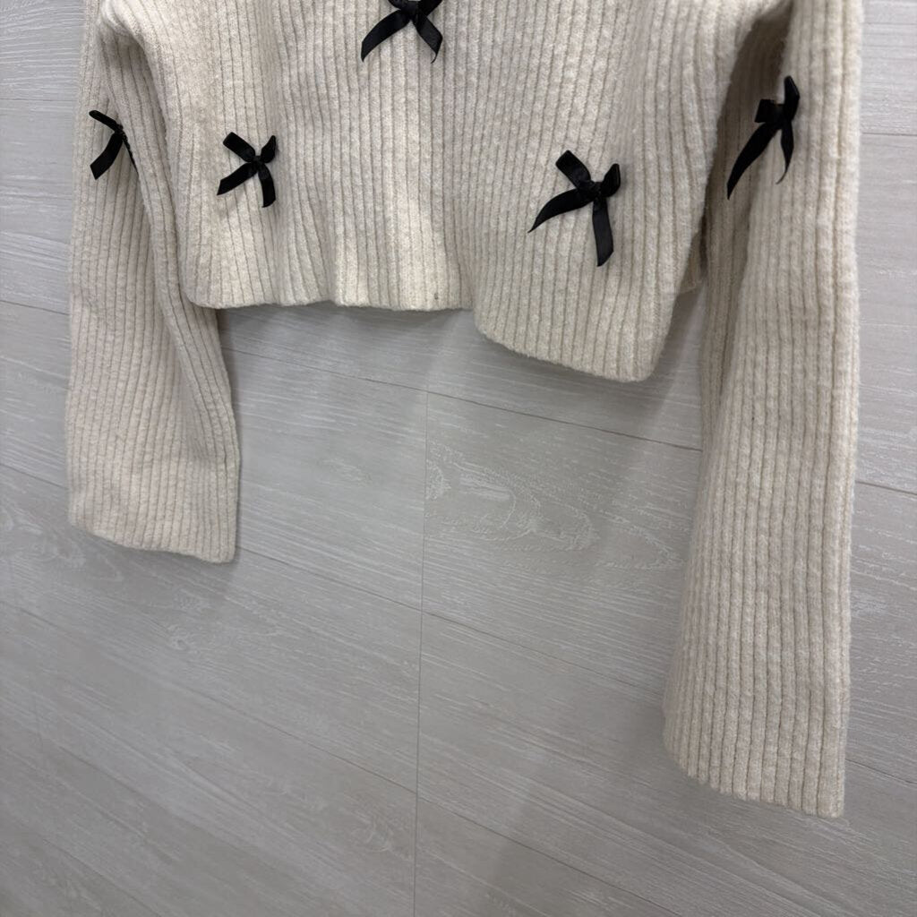 Cream Ribbed Cropped Black Bow Detail Sweater Medium