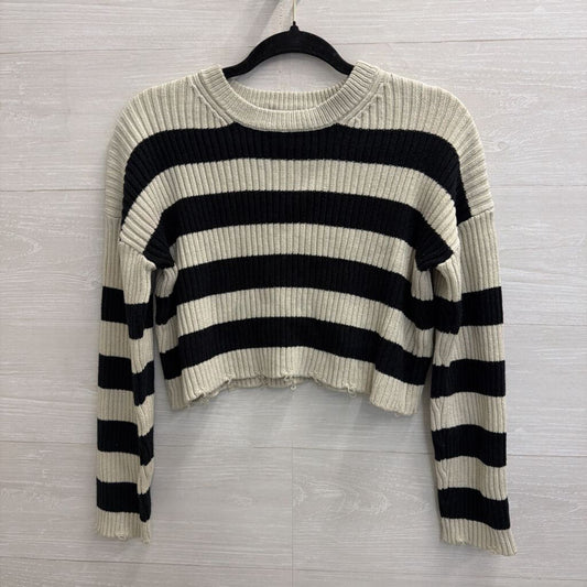 Sage and Stone Black/ Beige Striped Knit Cropped Sweater Small
