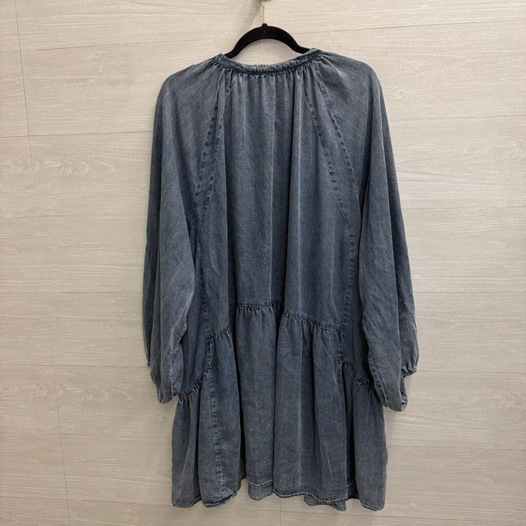 Easel Blue Chambray Long Sleeve Dress Large