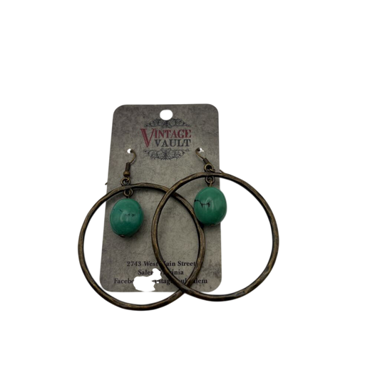 Metal Circle Stone Center Statement Earrings