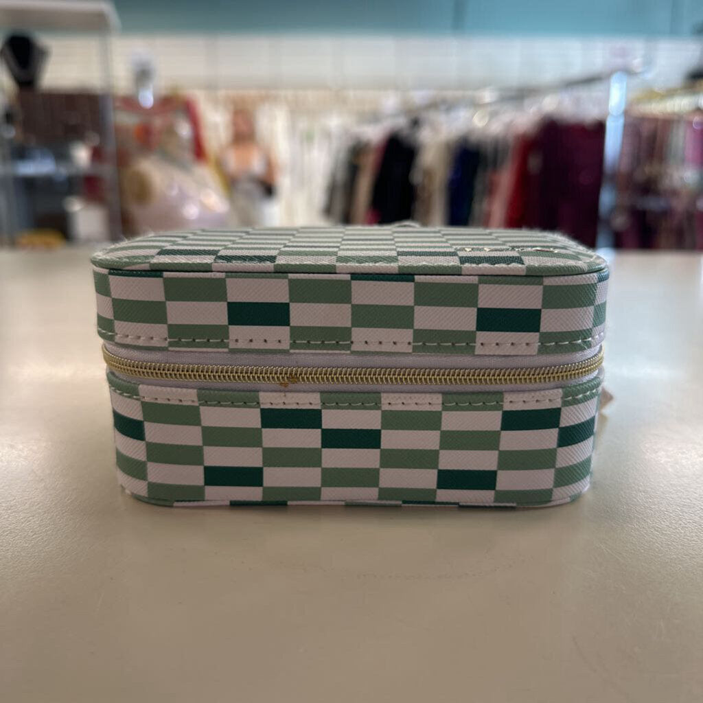 TL and C White/ Green Print Travel Jewelry Case