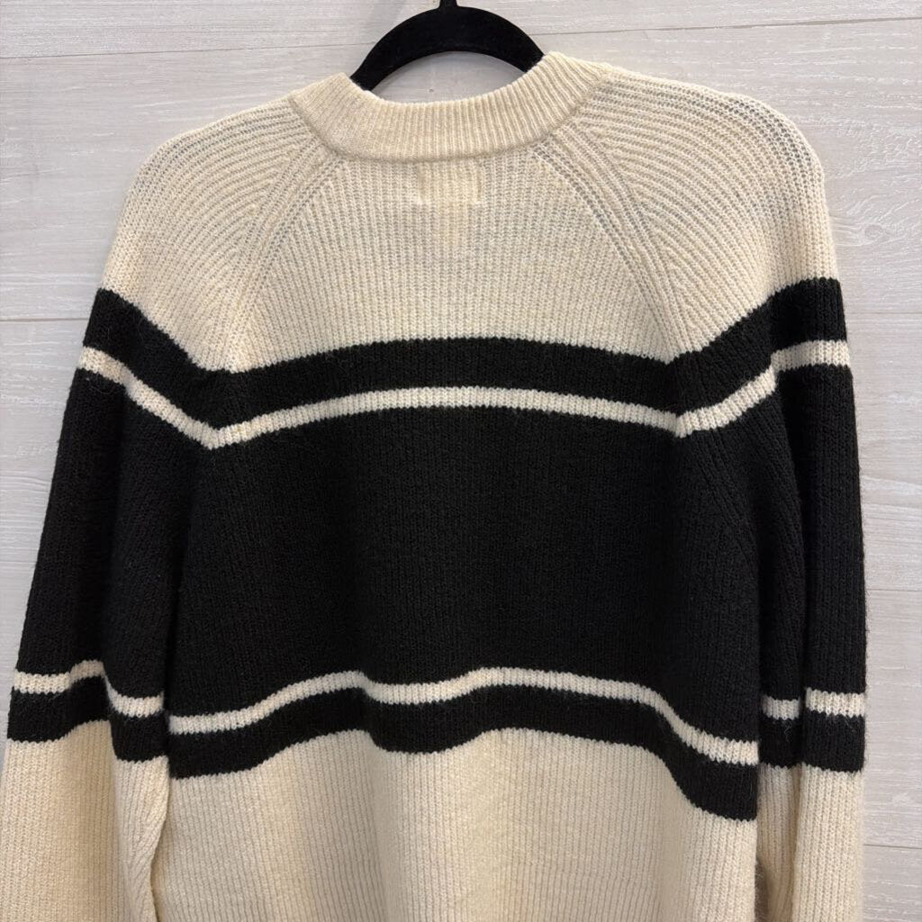Ski Vermont Cream/Black Sweater Medium