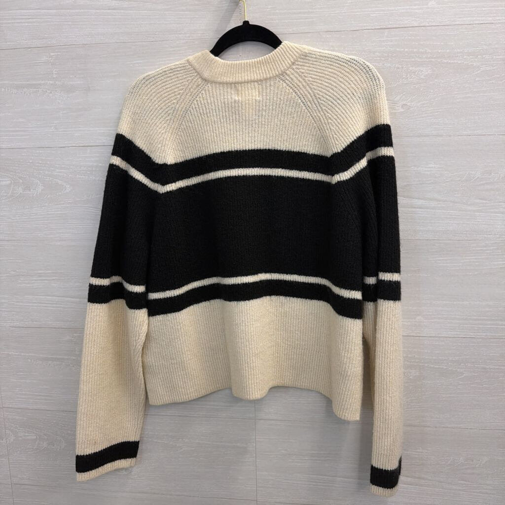 Ski Vermont Cream/Black Sweater Medium