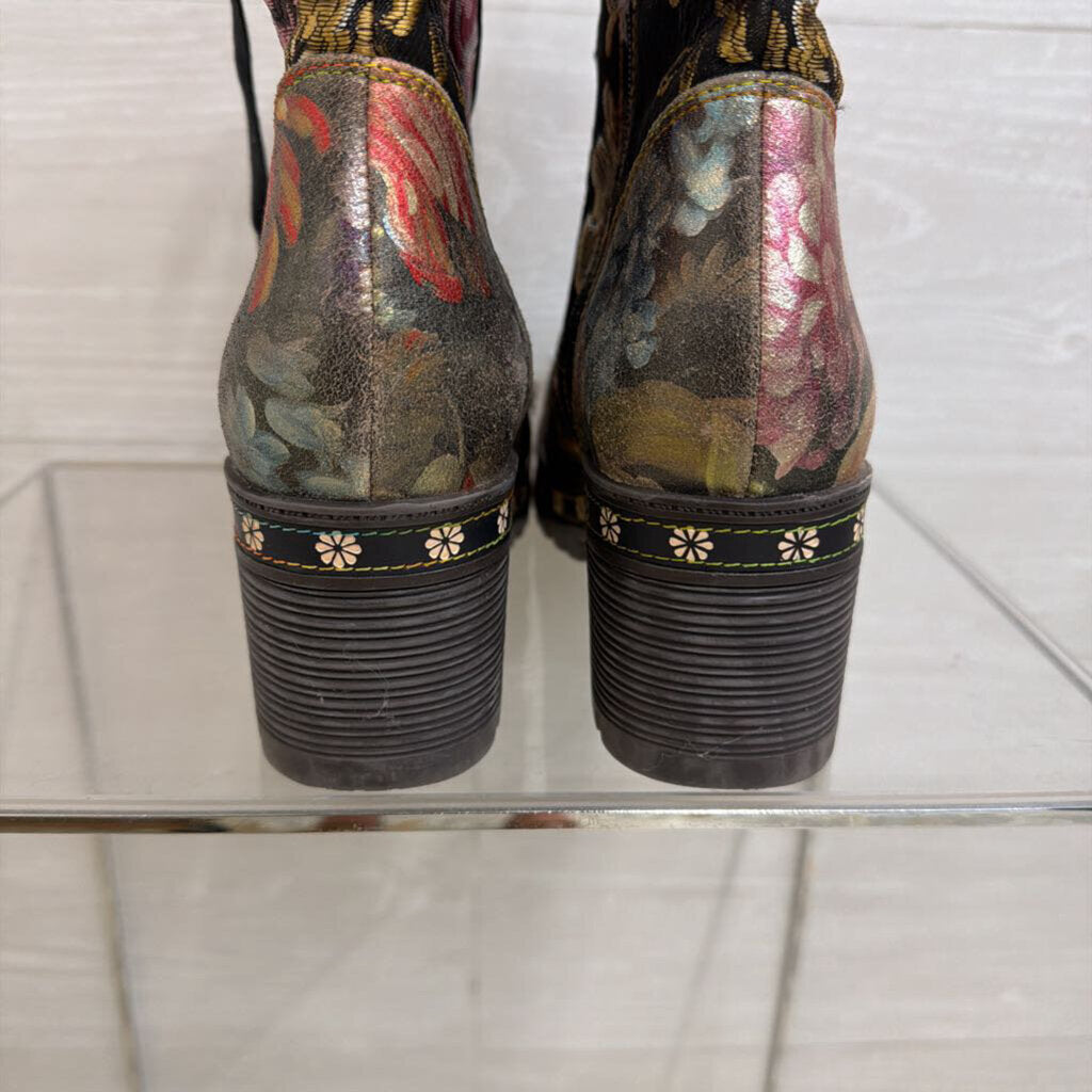 L'Artiste Black Floral Tapestry Lace Up Boots