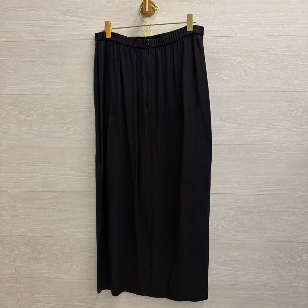 Black Maxi Skirt with Slit 12