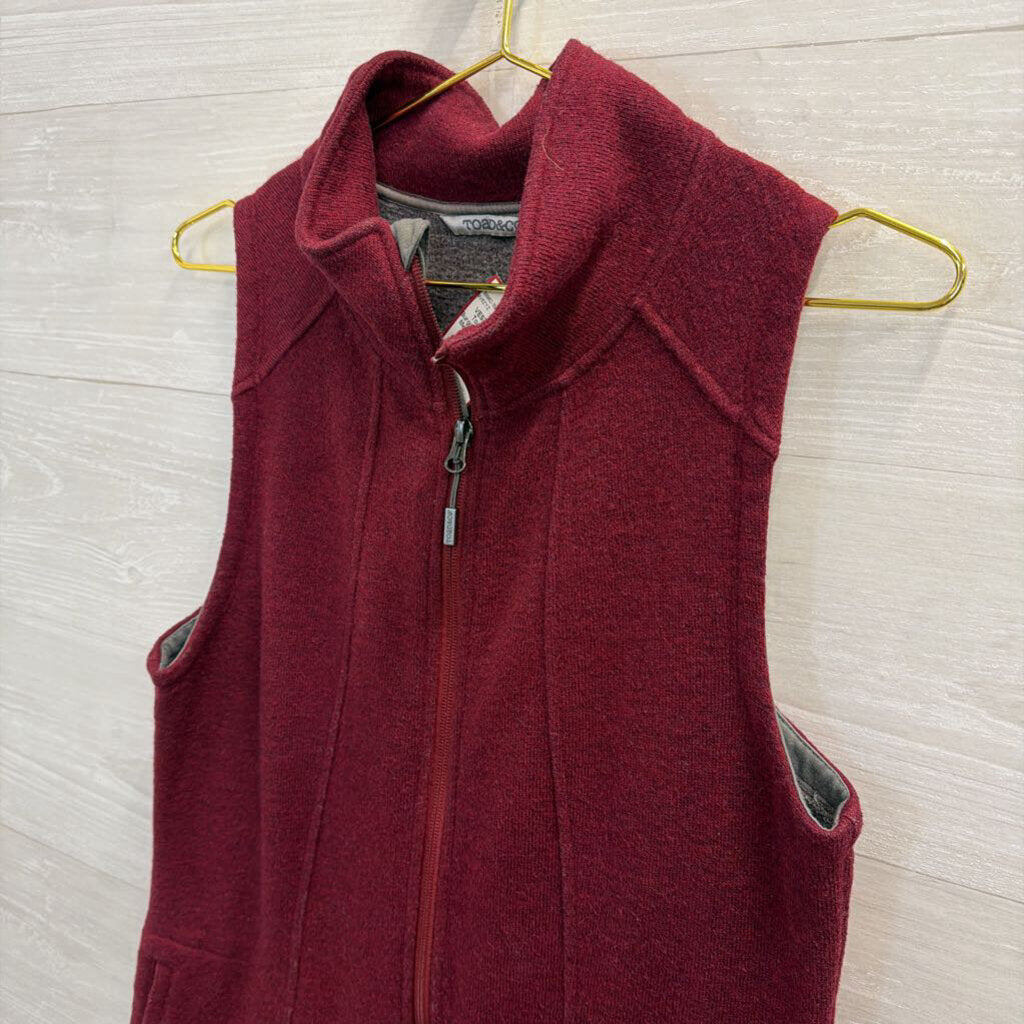Toad and Co Burgundy Long Vest Medium