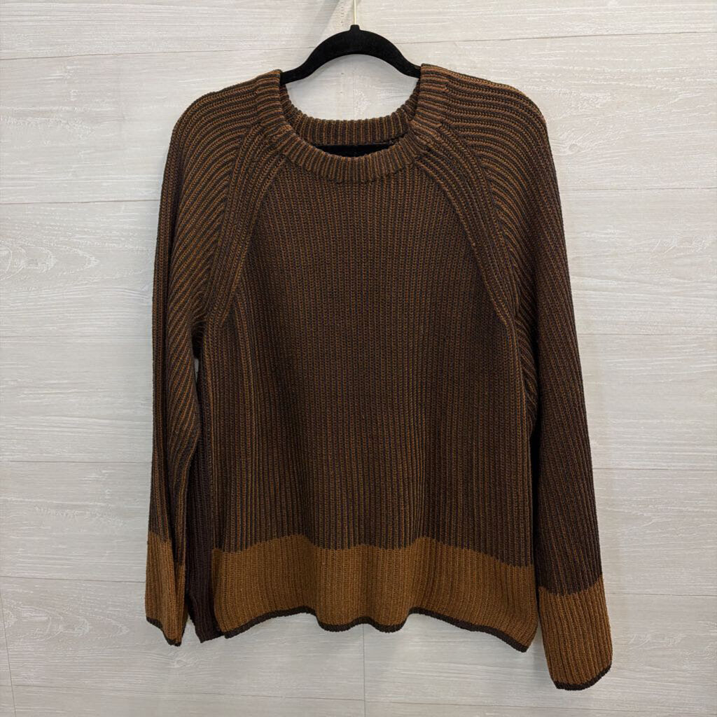 Black/Brown Wide Arm Sweater Extra Large