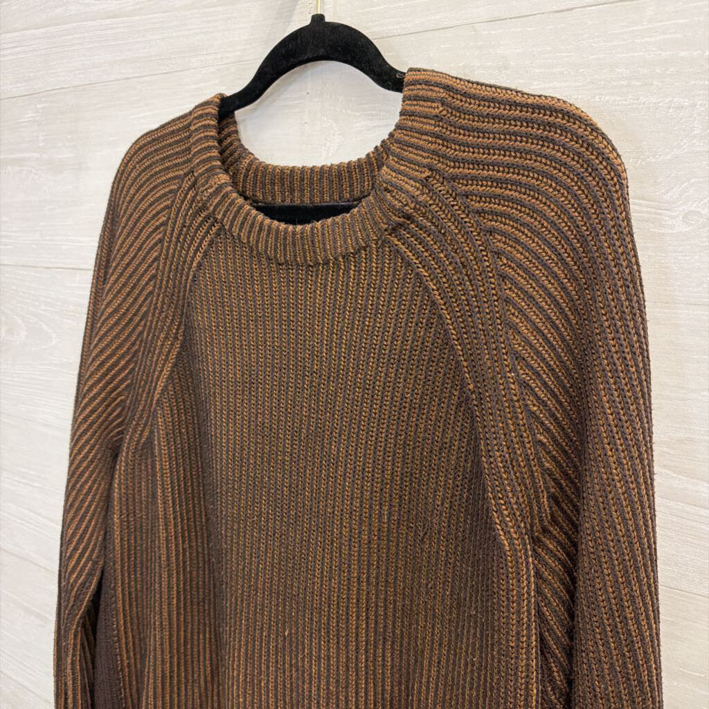 Black/Brown Wide Arm Sweater Extra Large