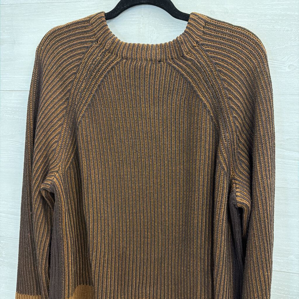 Black/Brown Wide Arm Sweater Extra Large