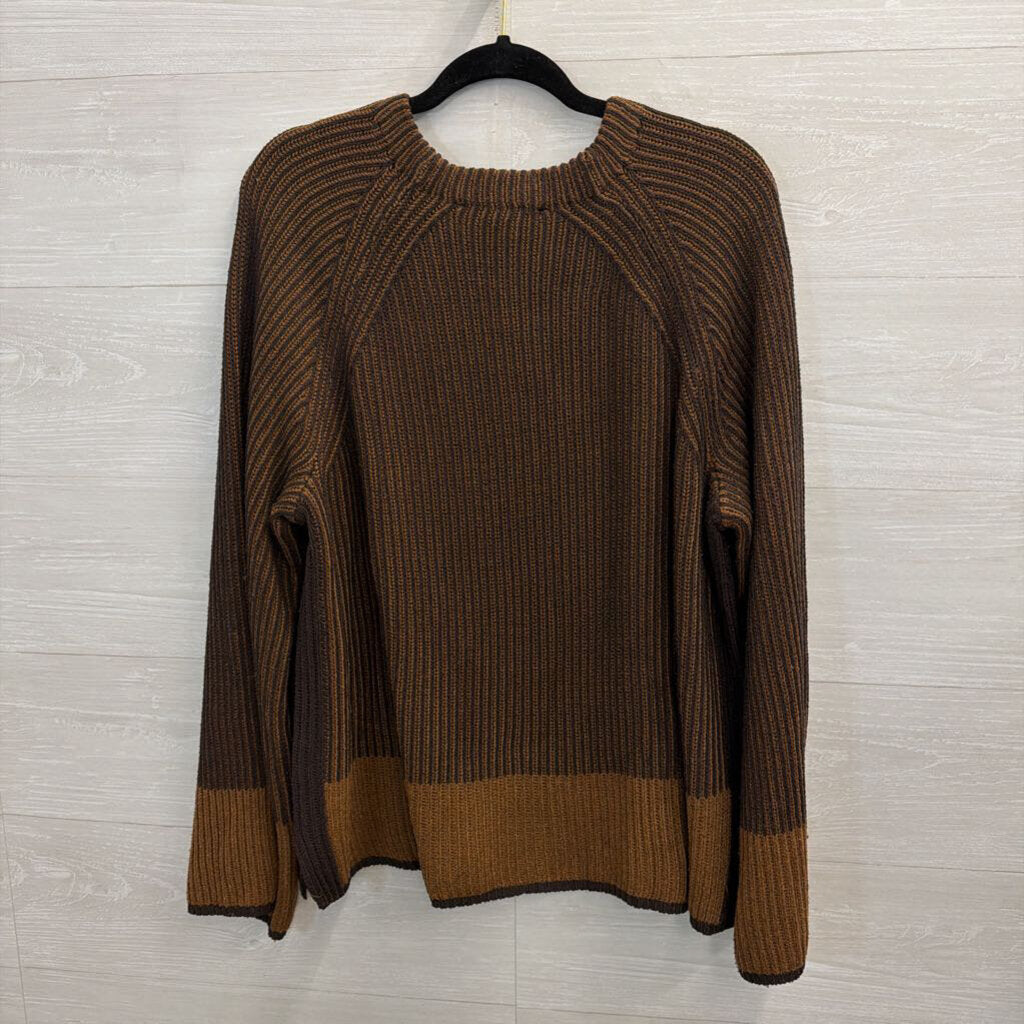 Black/Brown Wide Arm Sweater Extra Large