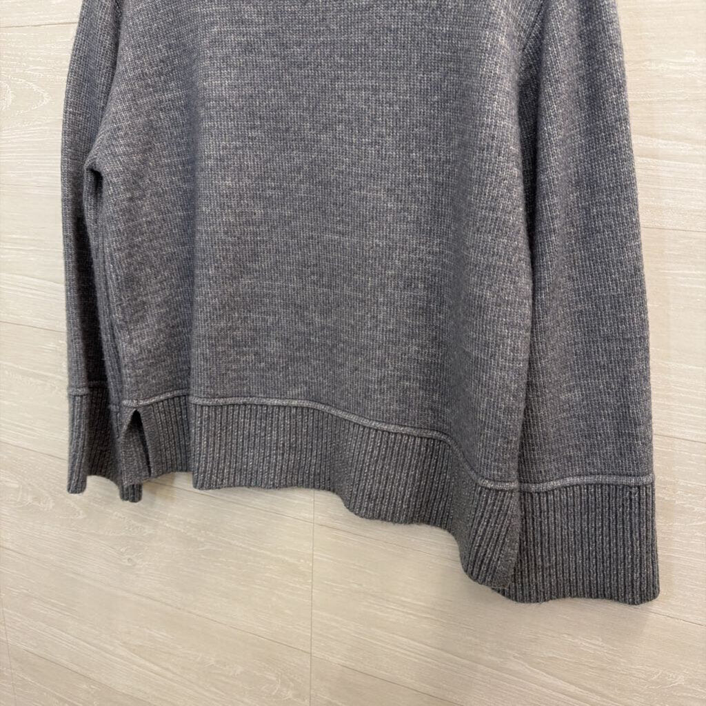 Grey Crewneck Sweater Large