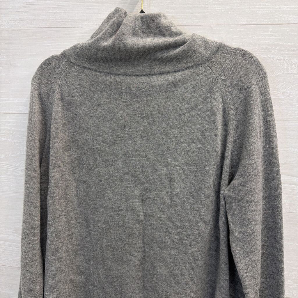 Lisa Todd Grey/Lime Sweater Large