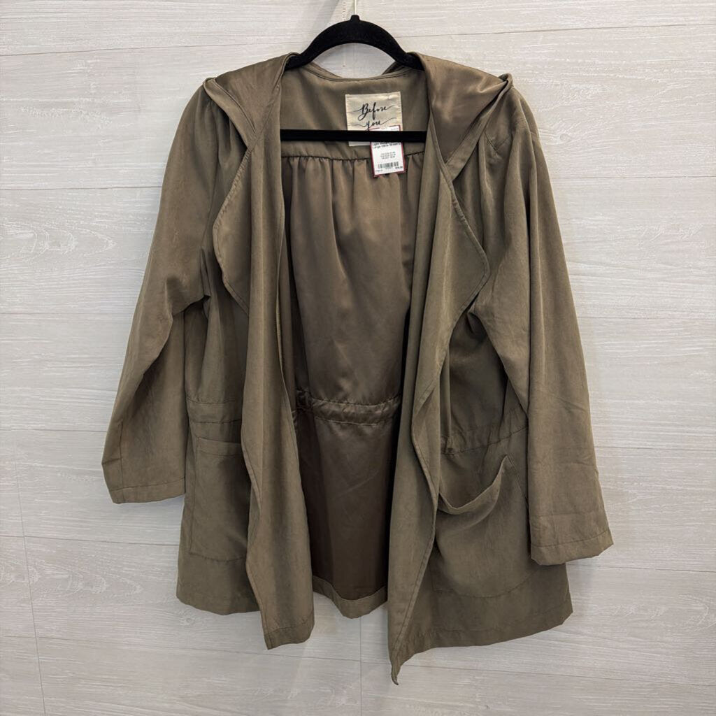 Olive Green Light Weight Jacket Large