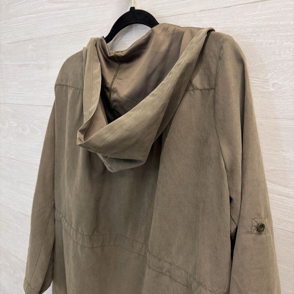 Olive Green Light Weight Jacket Large