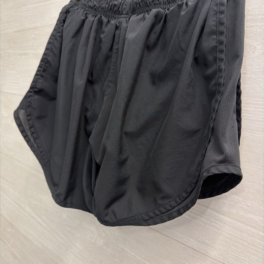 Nike Black Workout Shorts Medium