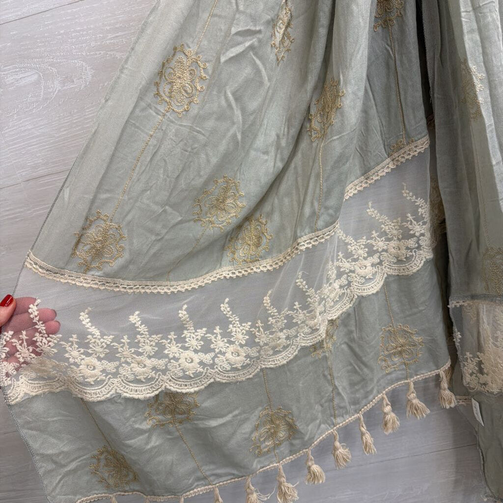 Blue/Cream Embroidered Scarf