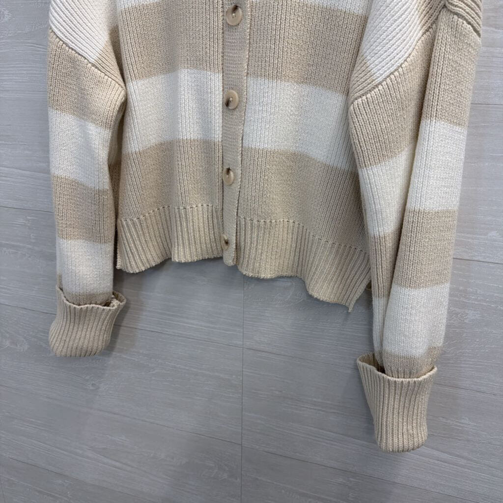 White/Beige Striped Collared Cropped Sweater Large
