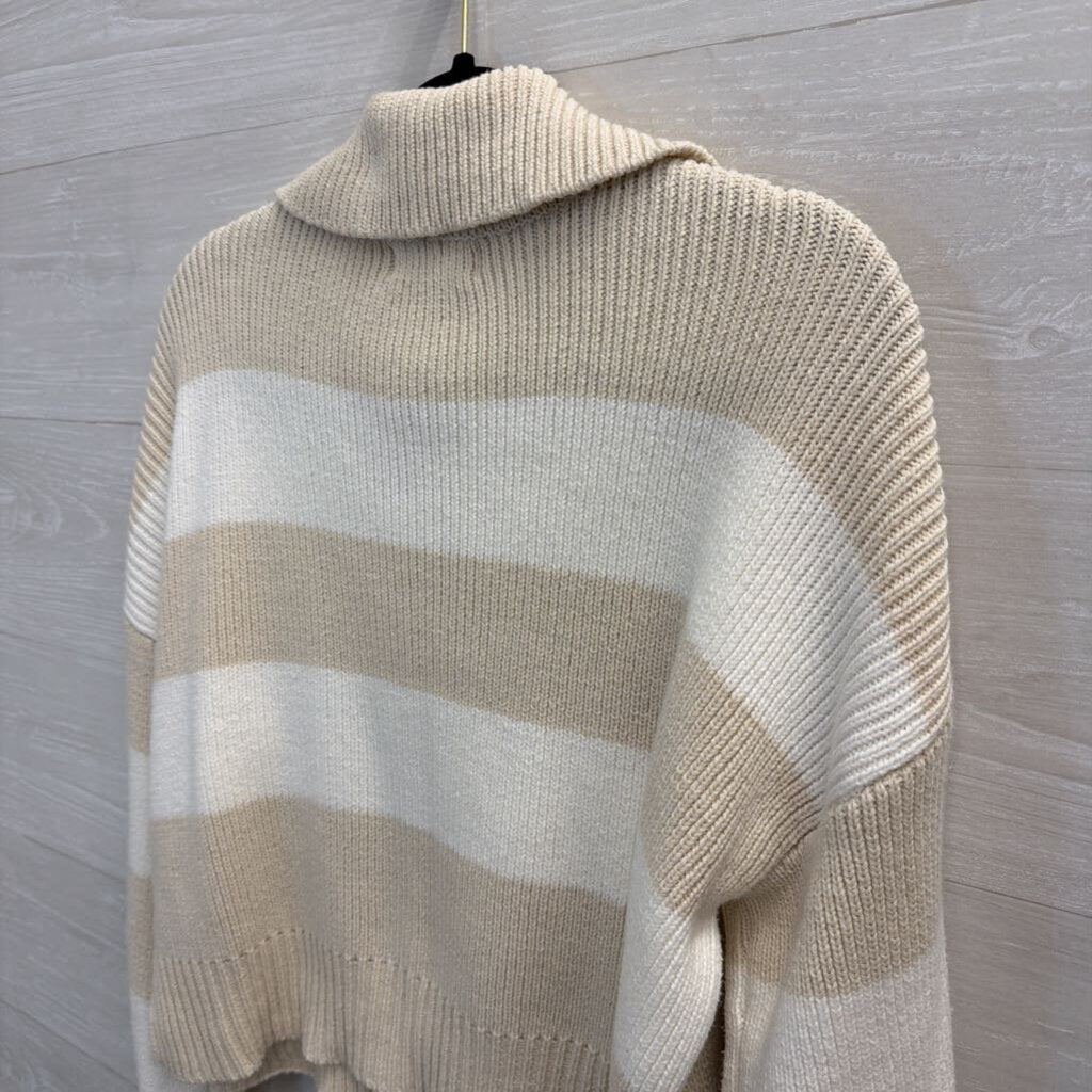 White/Beige Striped Collared Cropped Sweater Large