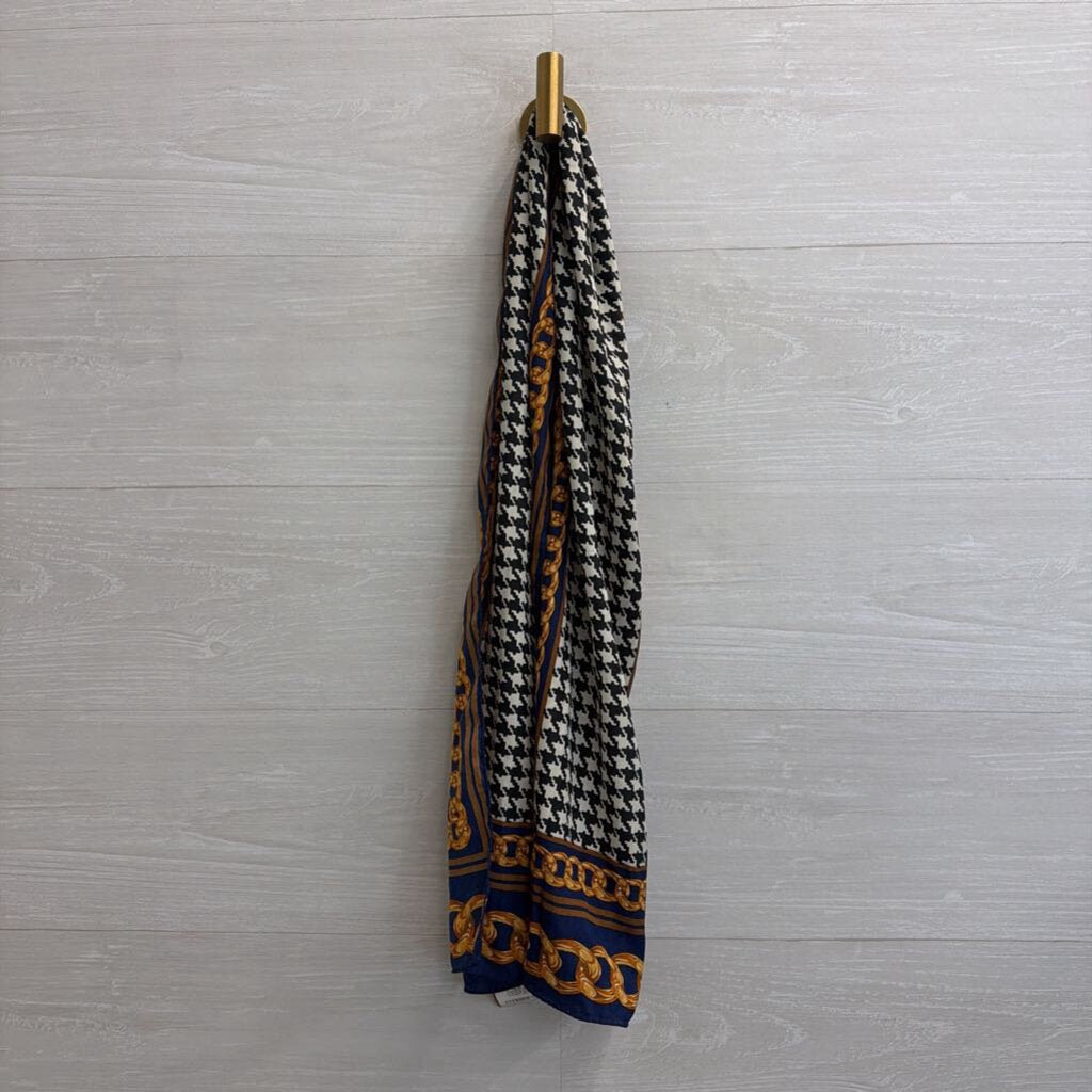Bill Blass Chain/Herringbone Scarf