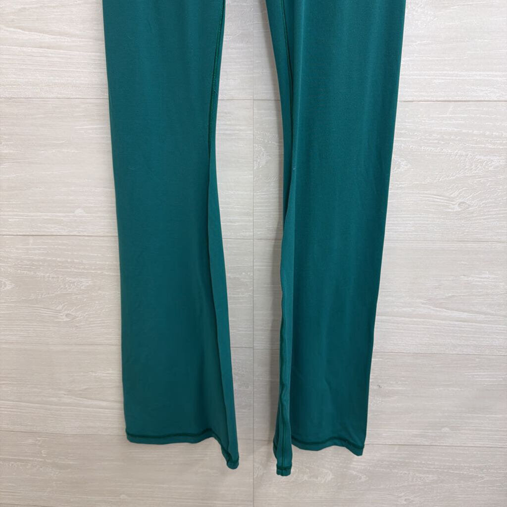 Offline by Aerie Green Flare Leg Leggings Small