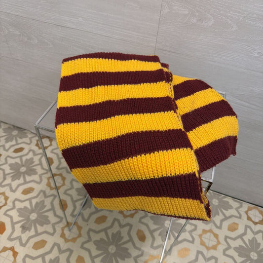 Yellow/Burgundy Knit Scarf