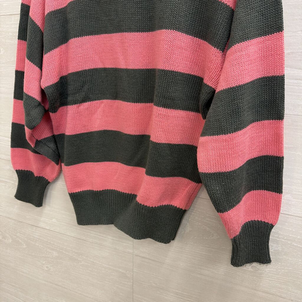 Vintage Grey/Pink Striped Sweater Small