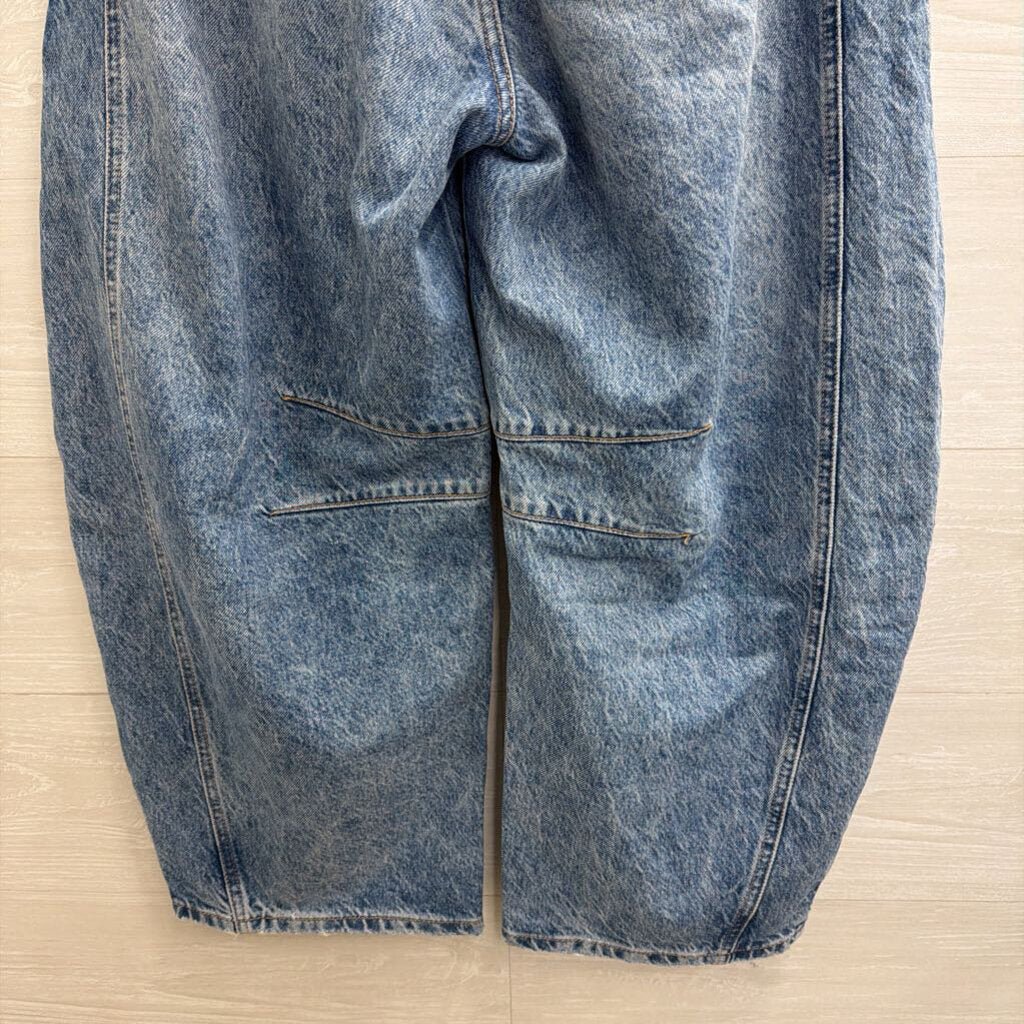 We The Free Light Wash Good Luck Mid Rise Barrel Jeans 27 Short