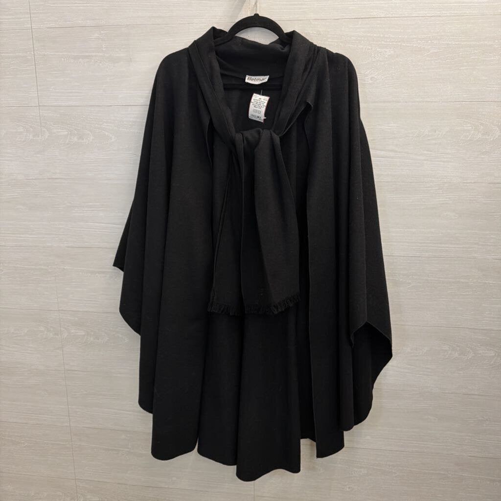Vintage Betmar Black Shoulder Cape Jacket One Size