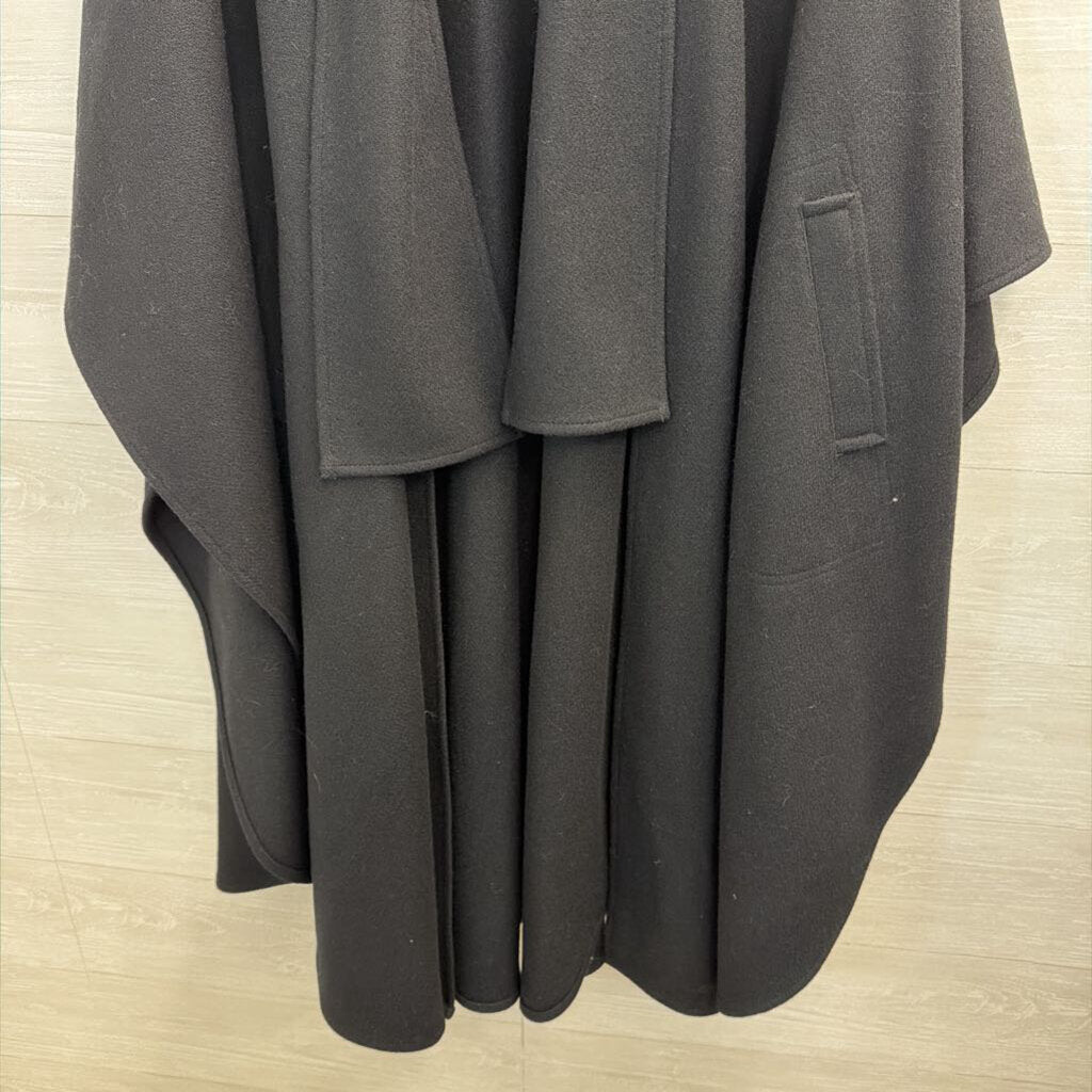 Vintage MacKintosh Black Shoulder Cape Jacket One Size