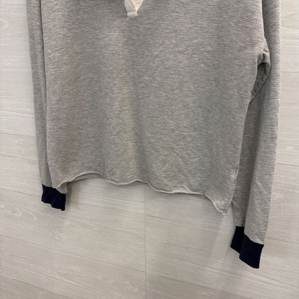 Grey/Green Collared Cropped Long Sleeve Large