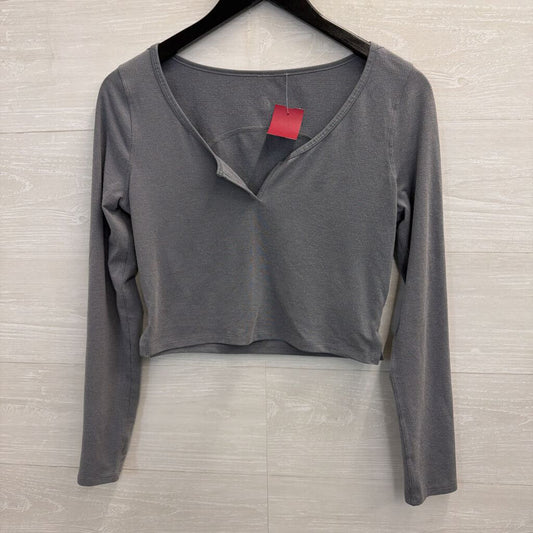 Lululemon Grey Cropped V-Neck Top Medium