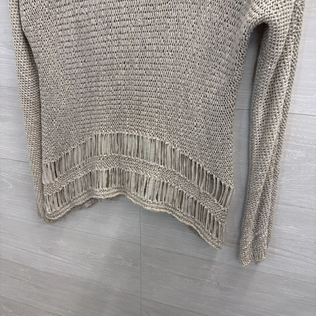 Abercrombie and Fitch Knitted Light Sweater Extra Small / Small