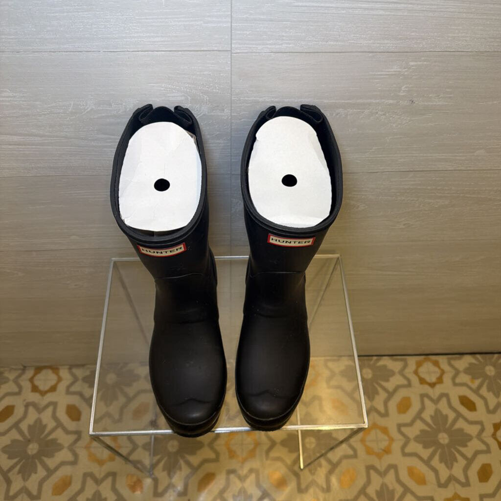 Hunter Matte Black Original Short Rain Boots 8
