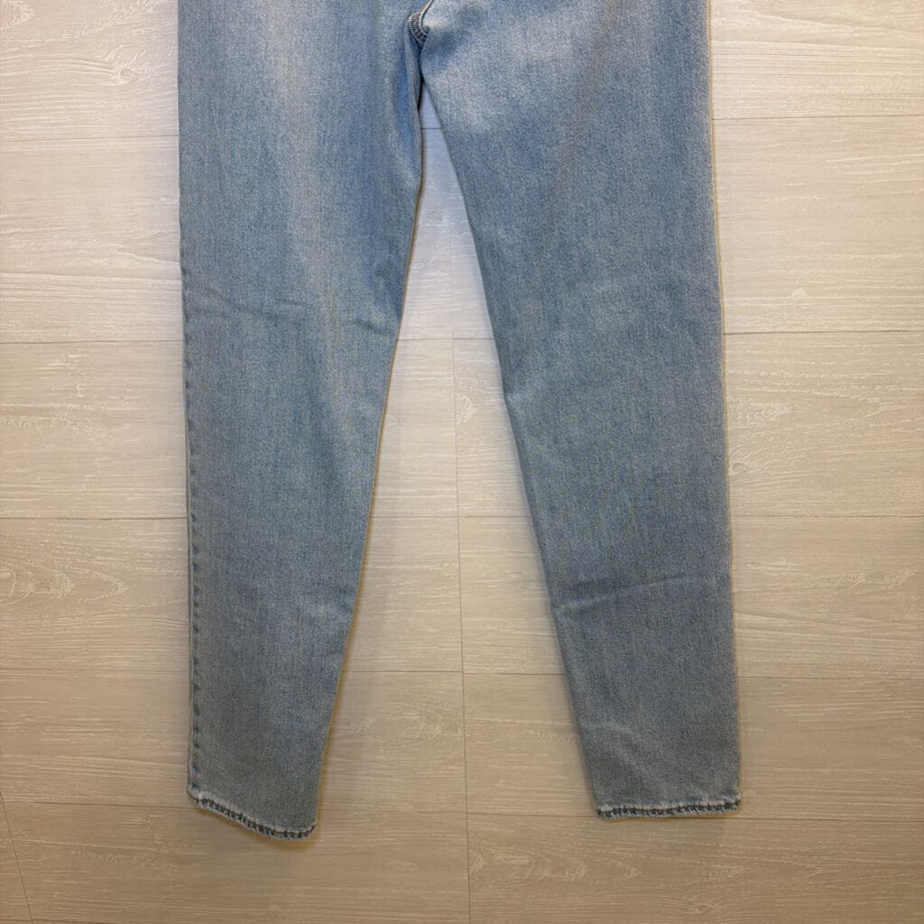 American Eagle Light Wash Super High Rise Straight Jeans 00 Long