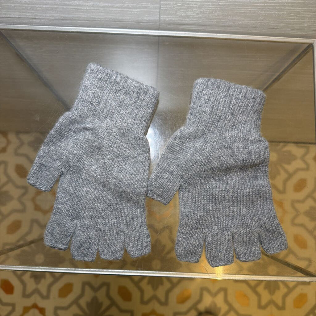 Grey Knit Beanie/ Fingerless Gloves Set One Size