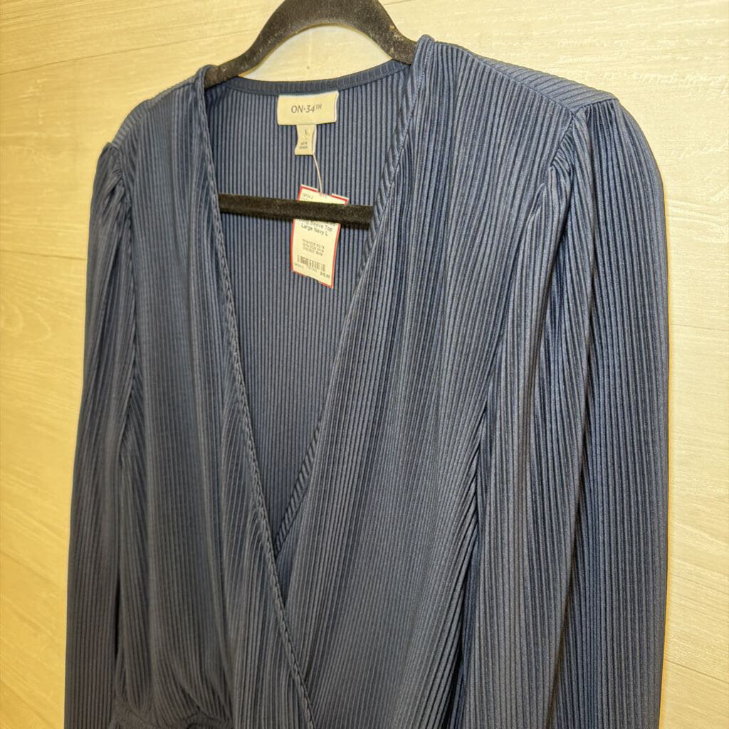 On 34th Navy Pleated Long Sleeve Top Large