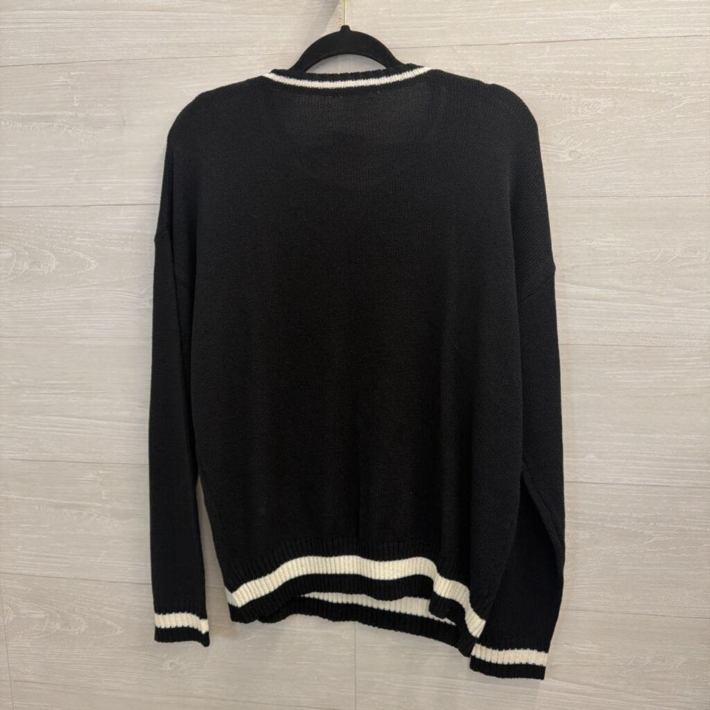 Le Lis Black/ White Touchdown Sweater Medium