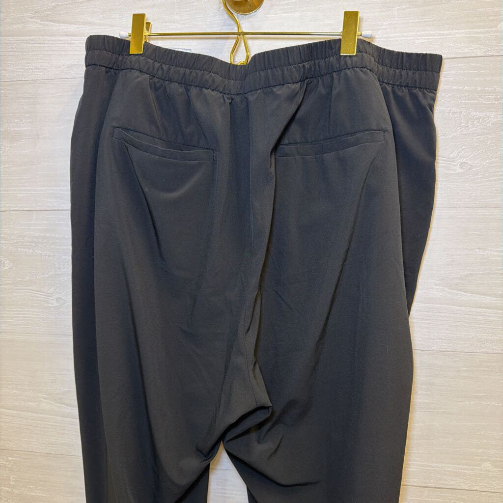 Banana Republic Black Lightweight Relaxed Pants Extra Large