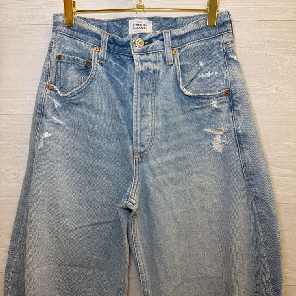 Citizens of Humanity Light Wash Barrel Jeans 25