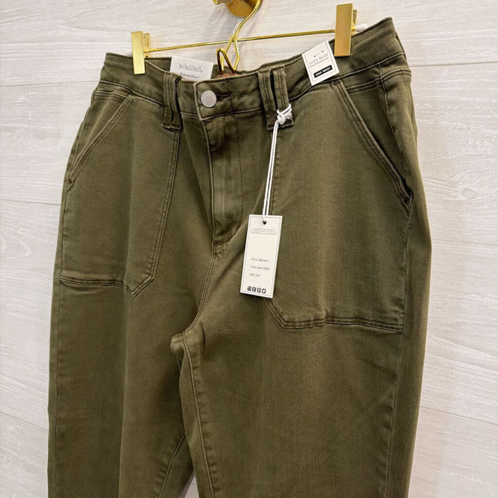 Judy Blue Olive Green Straight Pants NWT 13/31
