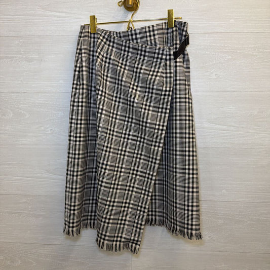 Black/White Plaid Wrap Skirt 4