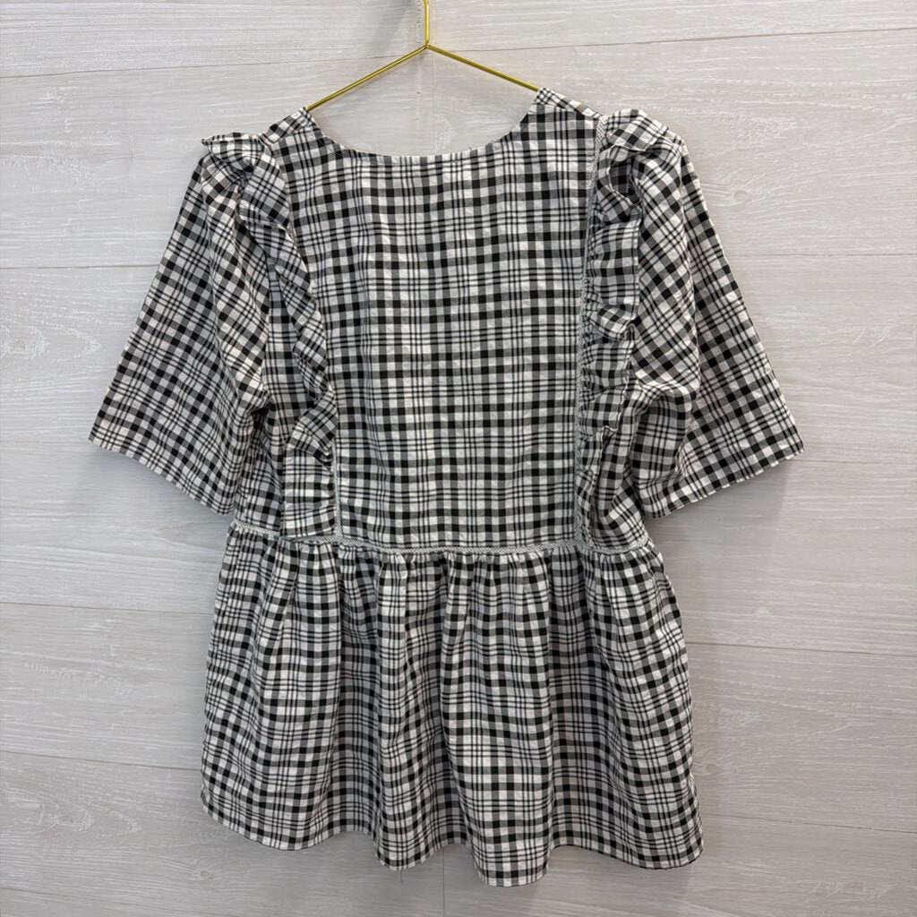 Black and White Short Sleeve Top Small