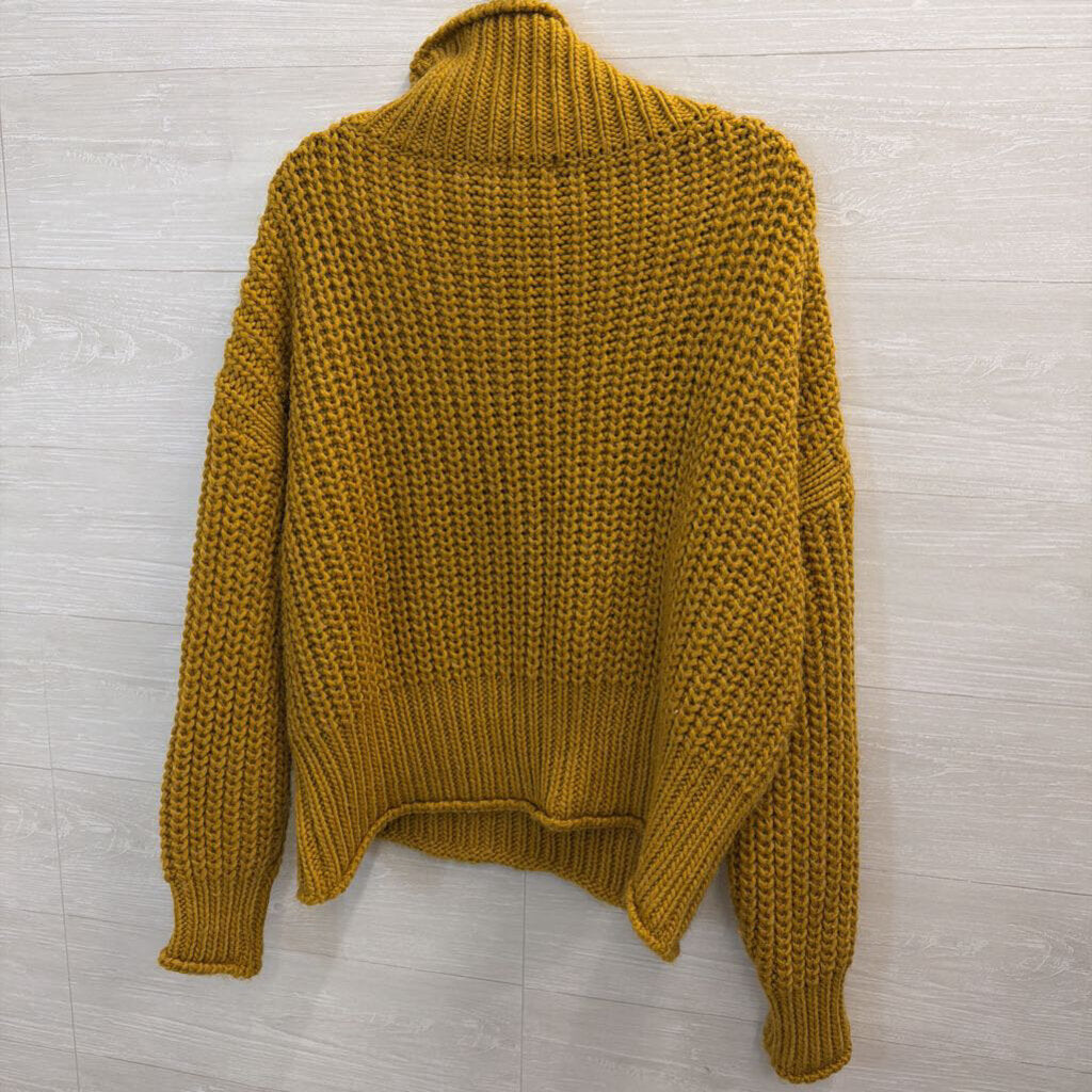 Mustard Yellow Chunky Knit Sweater Large