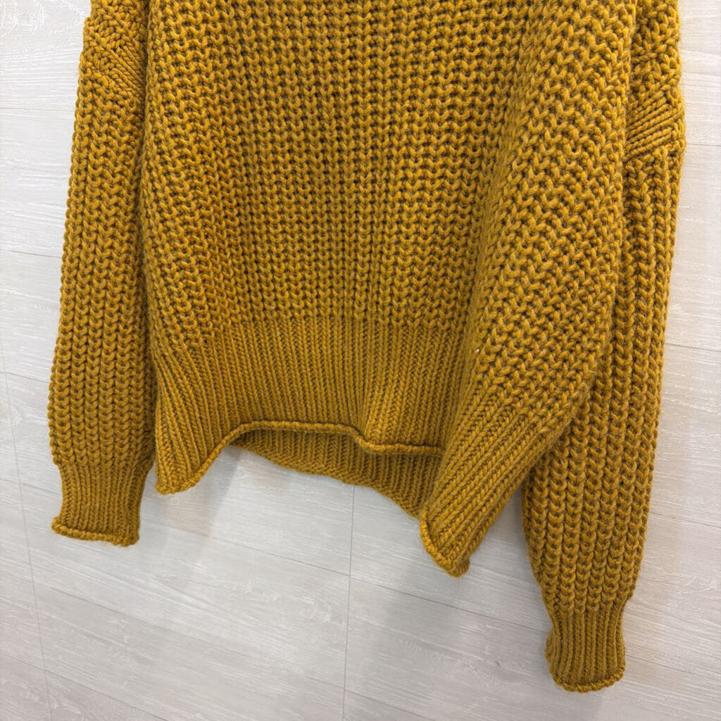 Mustard Yellow Chunky Knit Sweater Large