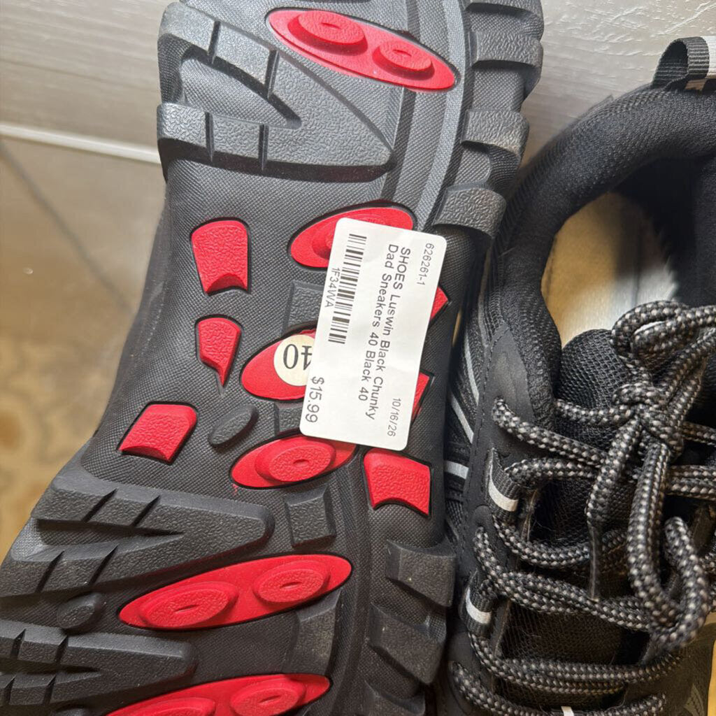 Black Chunky Dad Sneakers 40