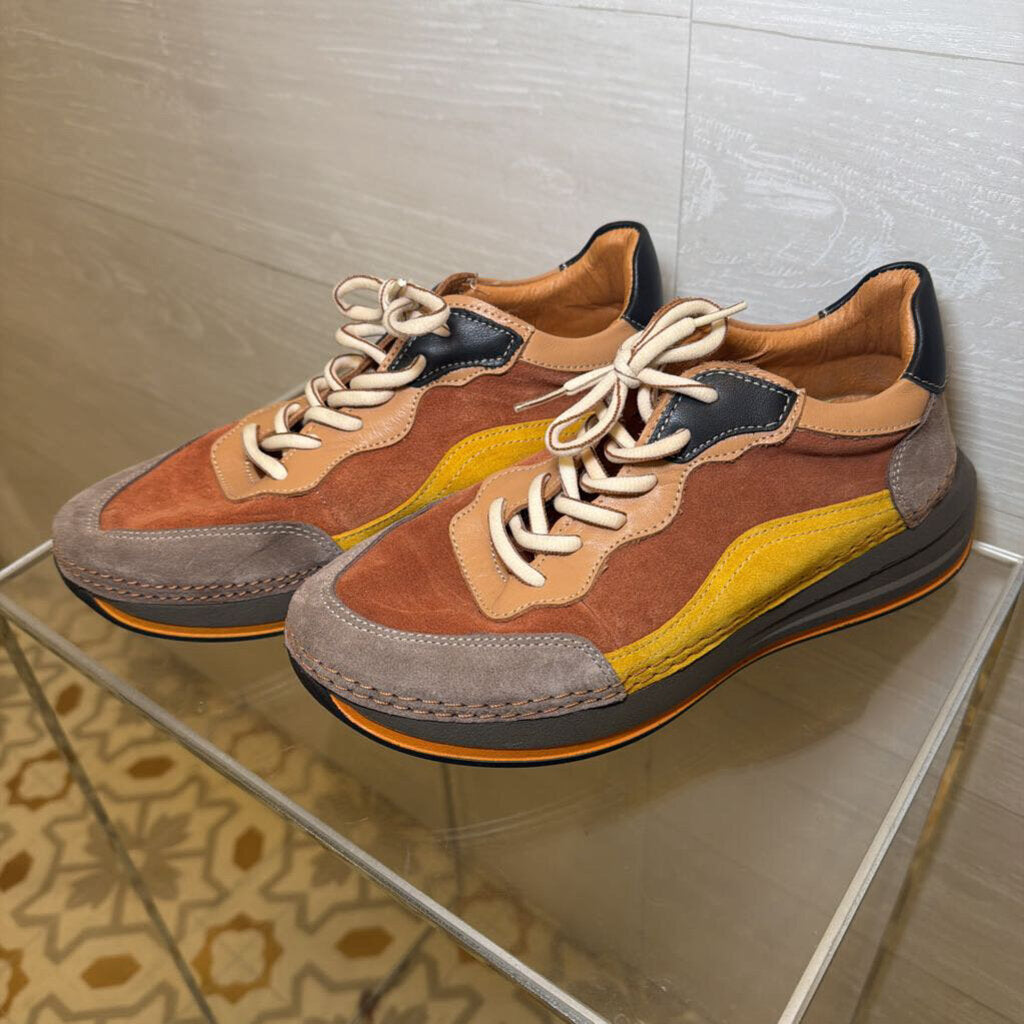 Multicolor Suede-Look Sneaker 38