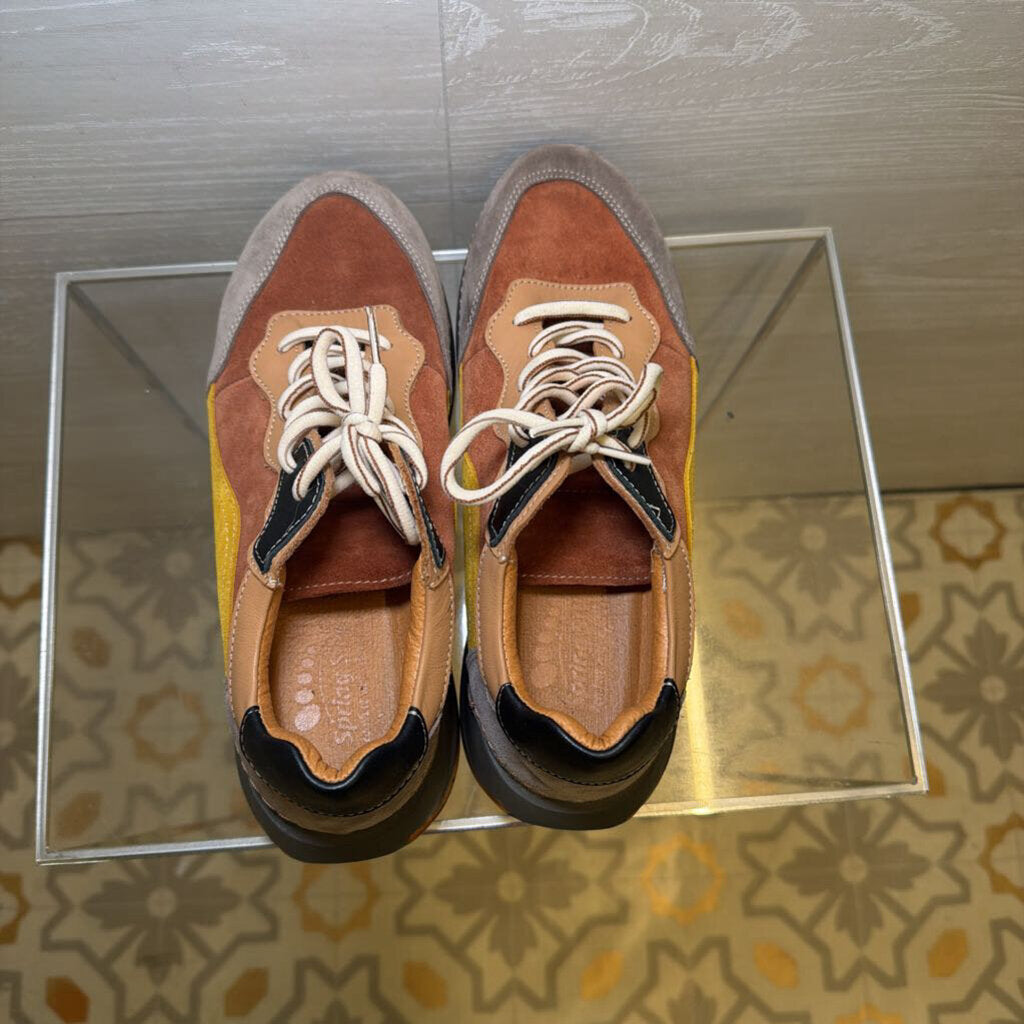 Multicolor Suede-Look Sneaker 38