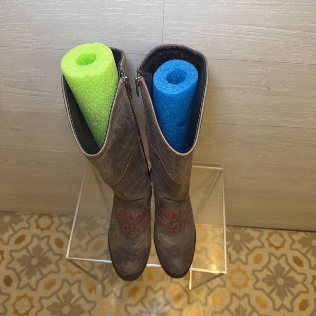 Grey/Red Tall Western Boots 7,5